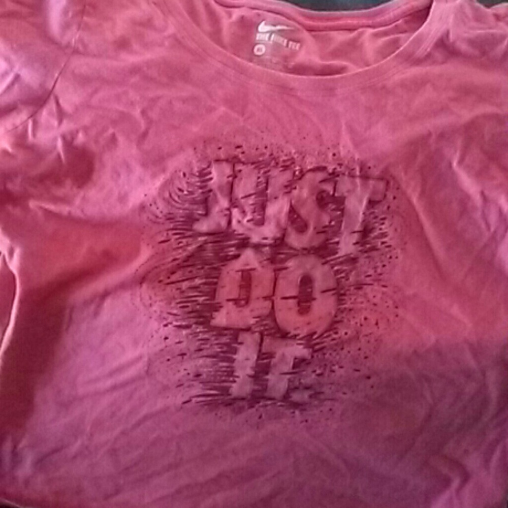 Nike Tee